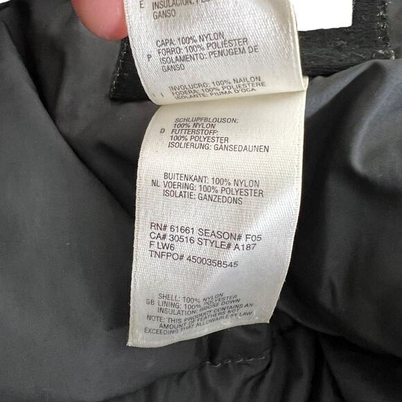 North Face VTG 00s 700 Goose Down Nuptse Puffer Jacket Coat FLAW Black Gray XL - Picture 10 of 10